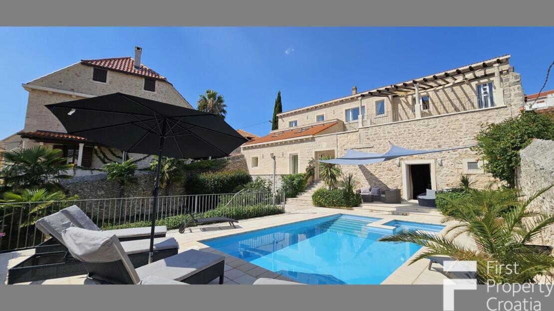 Villa for sale Brač, Croatia – BR1766