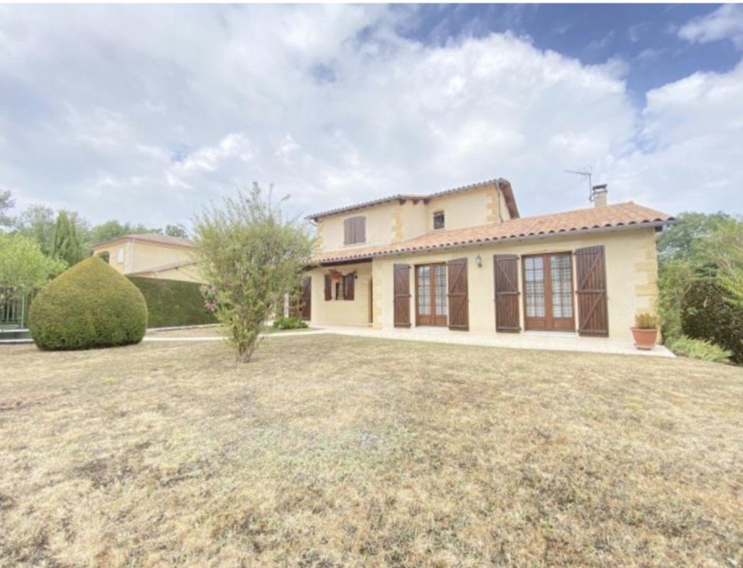 6 bedroom maison in Notre Dame De Sanilhac, Dordogne, France