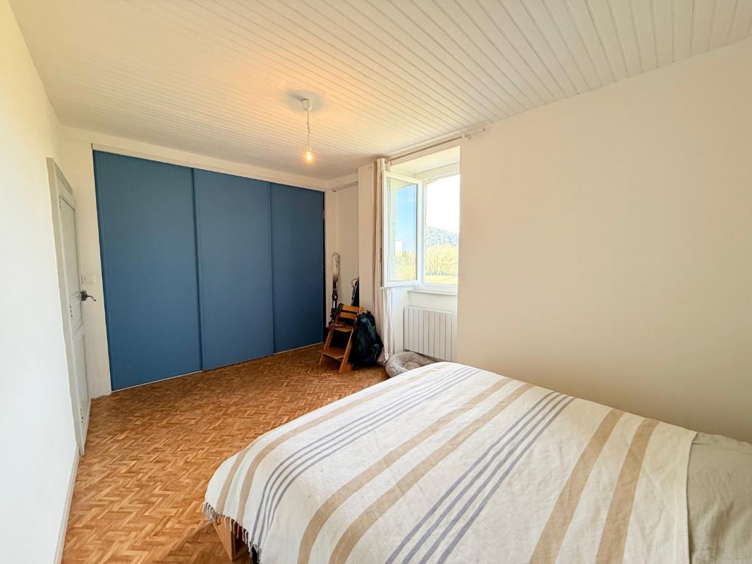 4 bedroom maison in Pradines, Lot, France