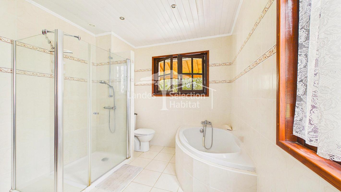 5 bedroom maison in Labrit, Landes, France