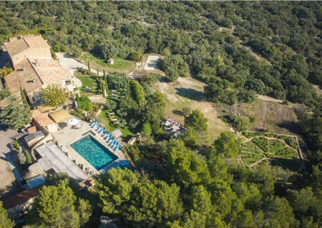 17 bedroom maison in Gordes, Vaucluse, France