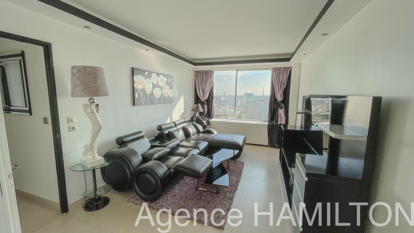 2 bedroom t4 in Puteaux, Hauts-de-Seine, France