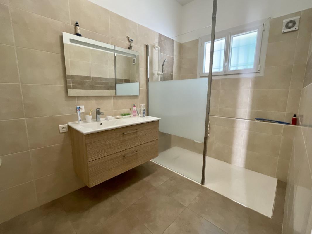 4 bedroom villa in Etaules, Charente-Maritime, France