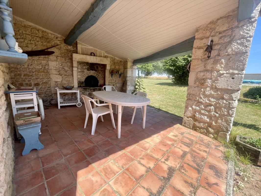 6 bedroom maison in Balanzac, Charente-Maritime, France