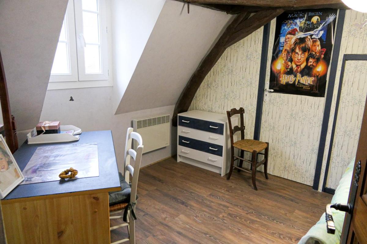 4 bedroom maison in Lacropte, Dordogne, France