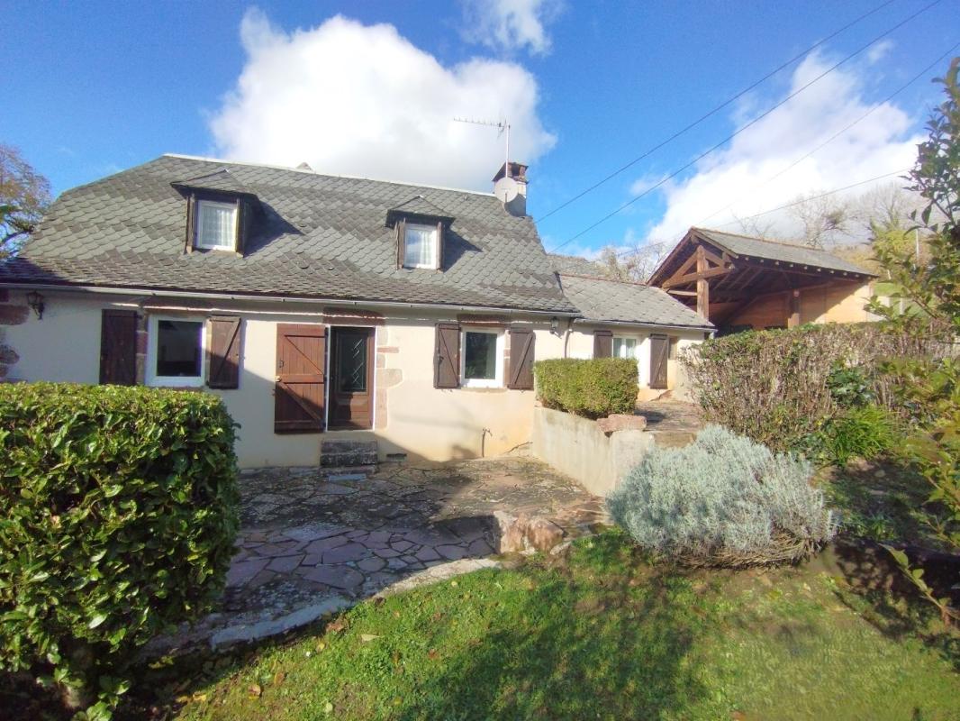 2 bedroom maison en pierres in Villecomtal, Aveyron, France