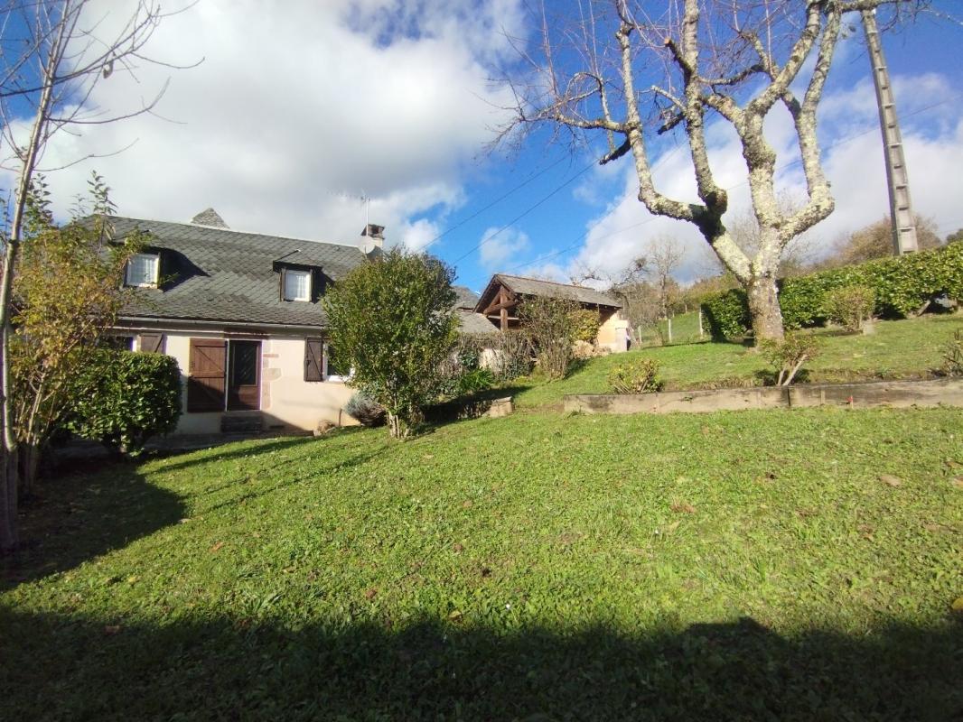 2 bedroom maison en pierres in Villecomtal, Aveyron, France