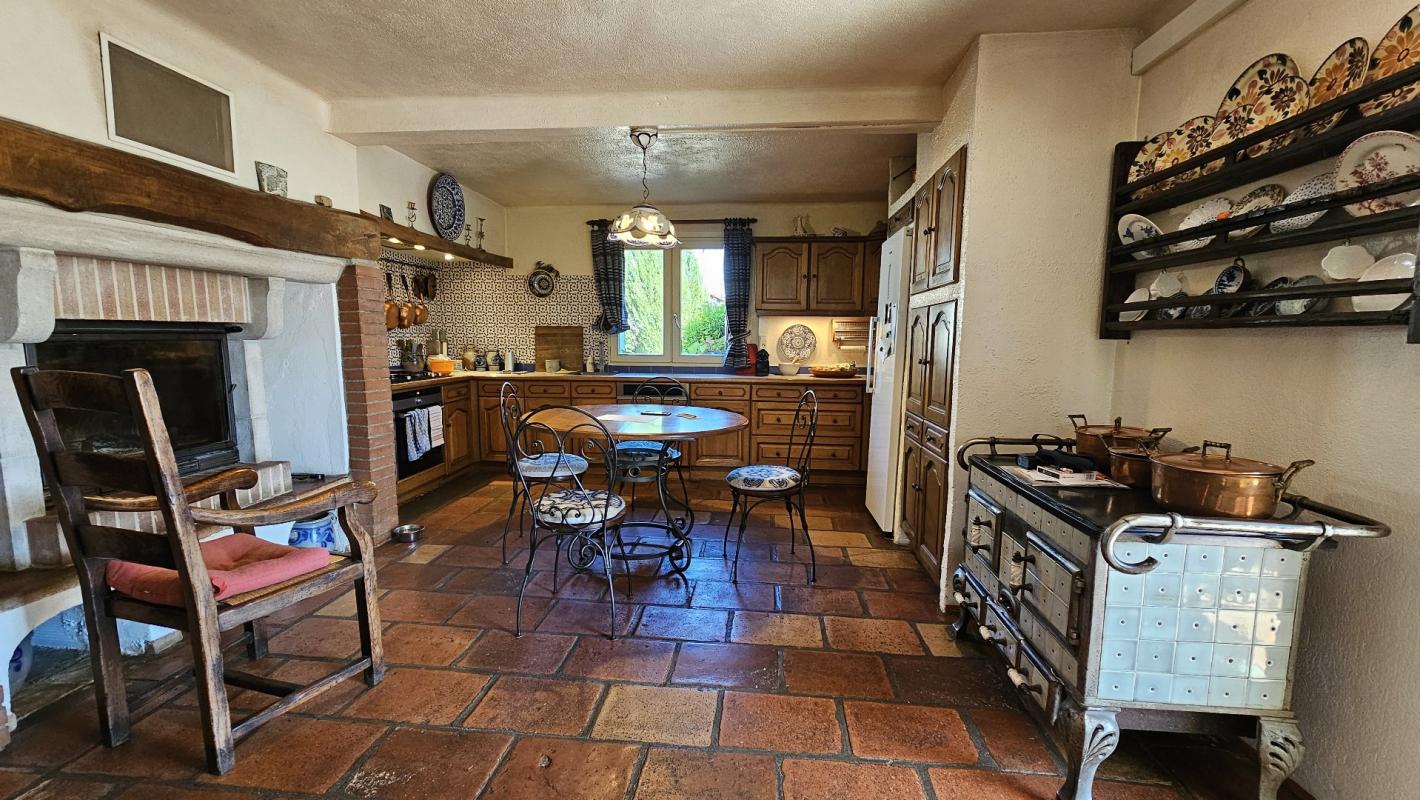 5 bedroom propriete in Lapenche, Tarn-et-Garonne, France