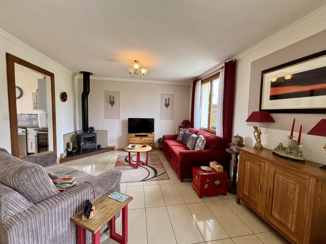 3 bedroom maison in Chatain, Vienne, France