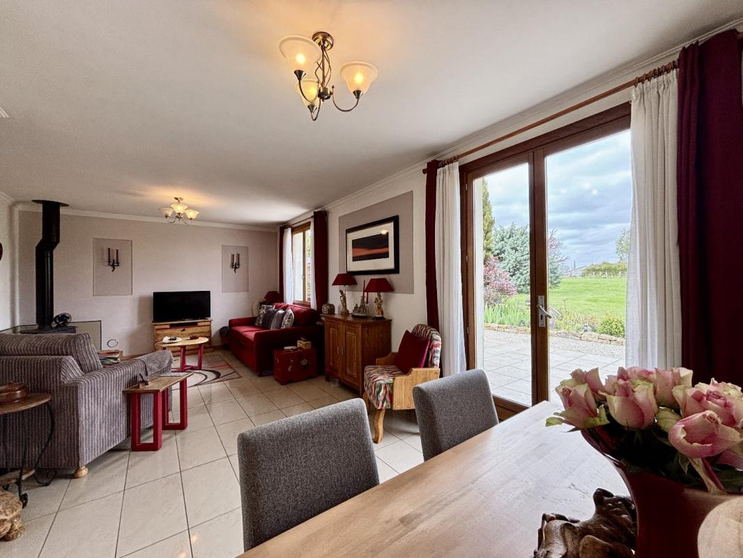 3 bedroom maison in Chatain, Vienne, France