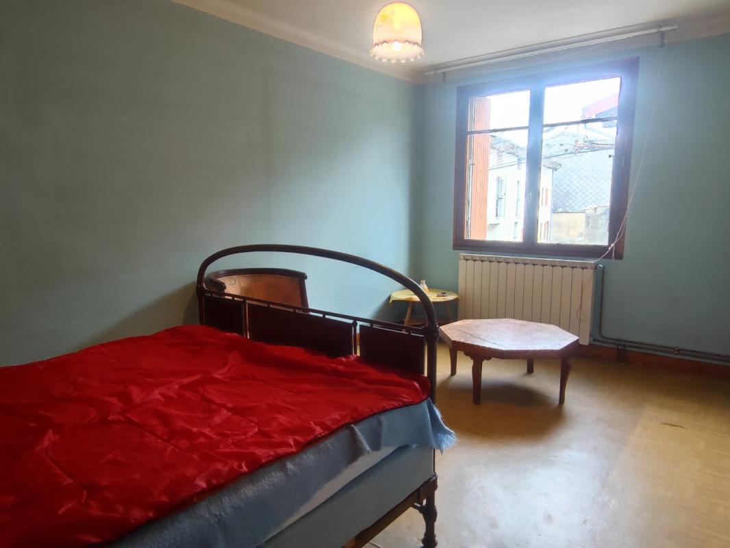 6 bedroom maison in Villeneuve D’olmes, Ariège, France