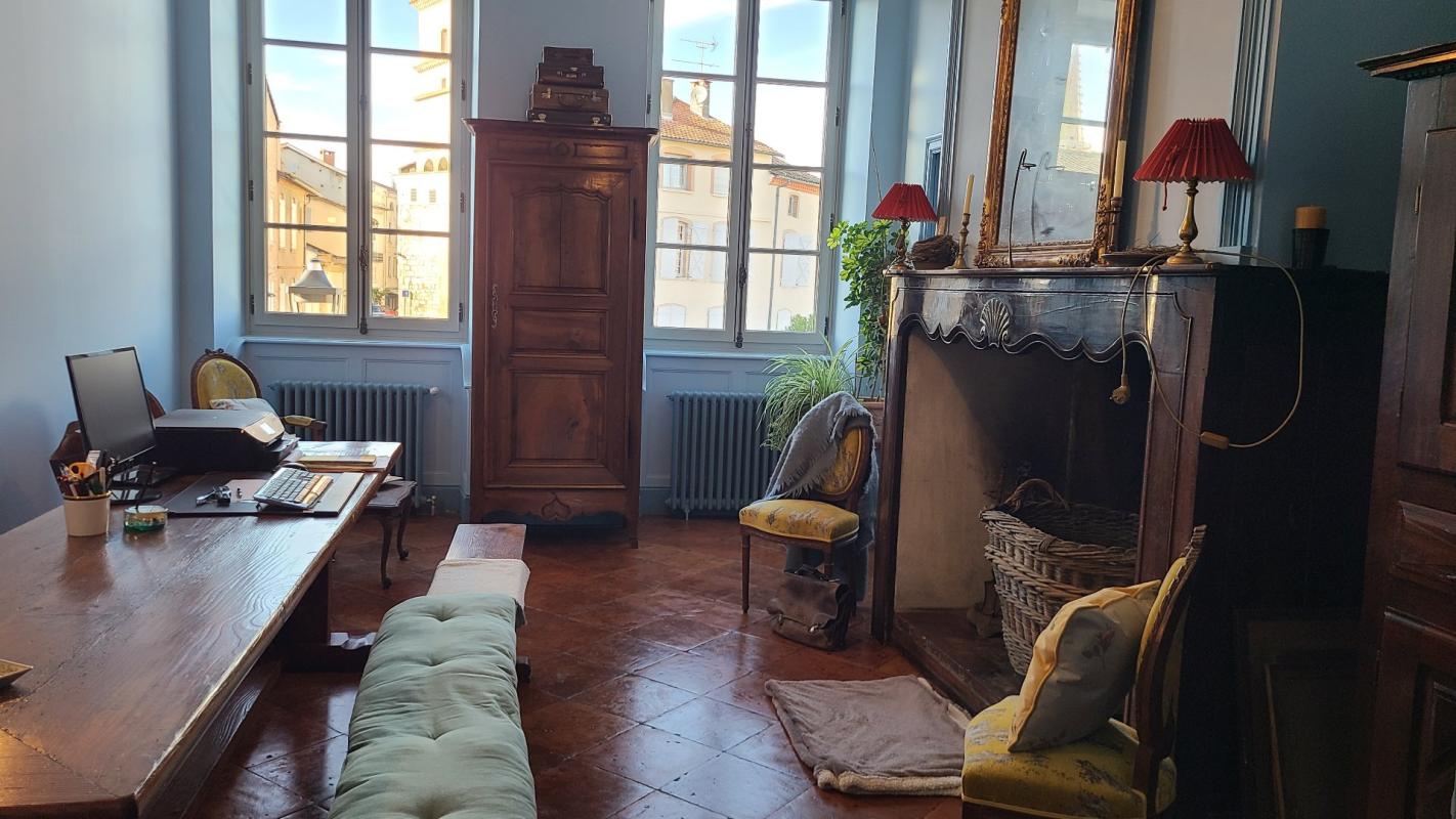 7 bedroom demeure in Caussade, Tarn-et-Garonne, France