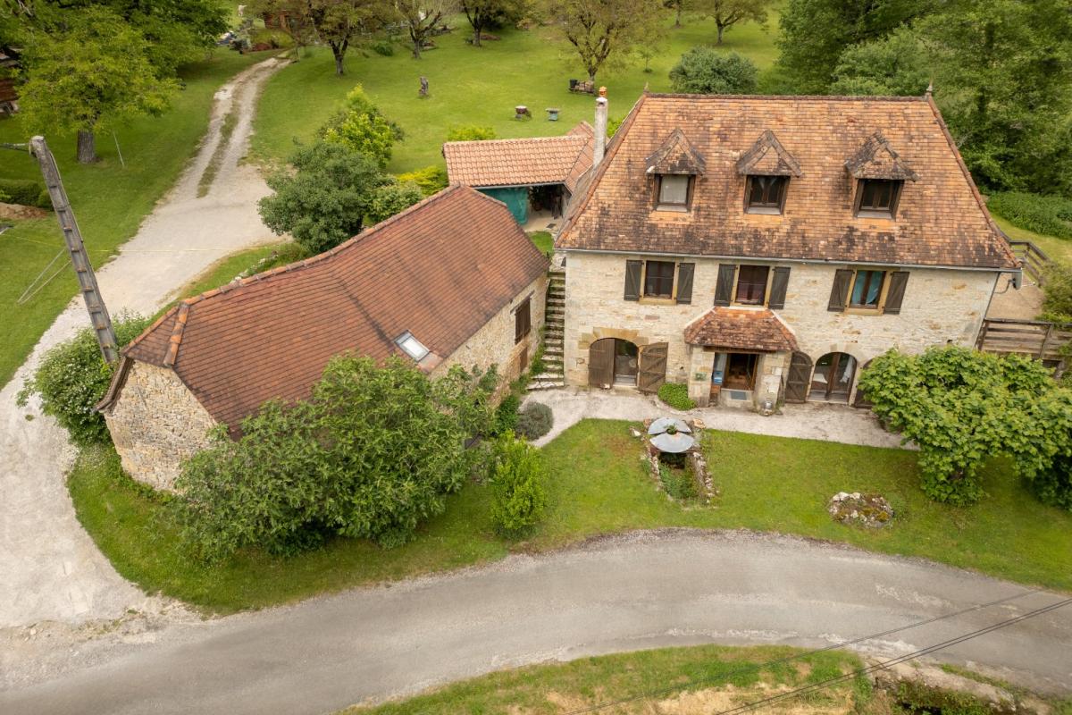 8 bedroom moulin in La Chapelle Aux Saints, Corrèze, France