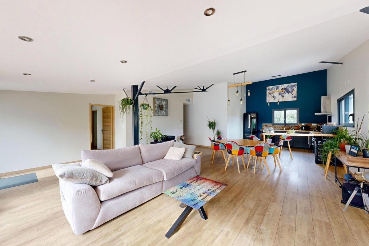 4 bedroom maison in Malemort Du Comtat, Vaucluse, France