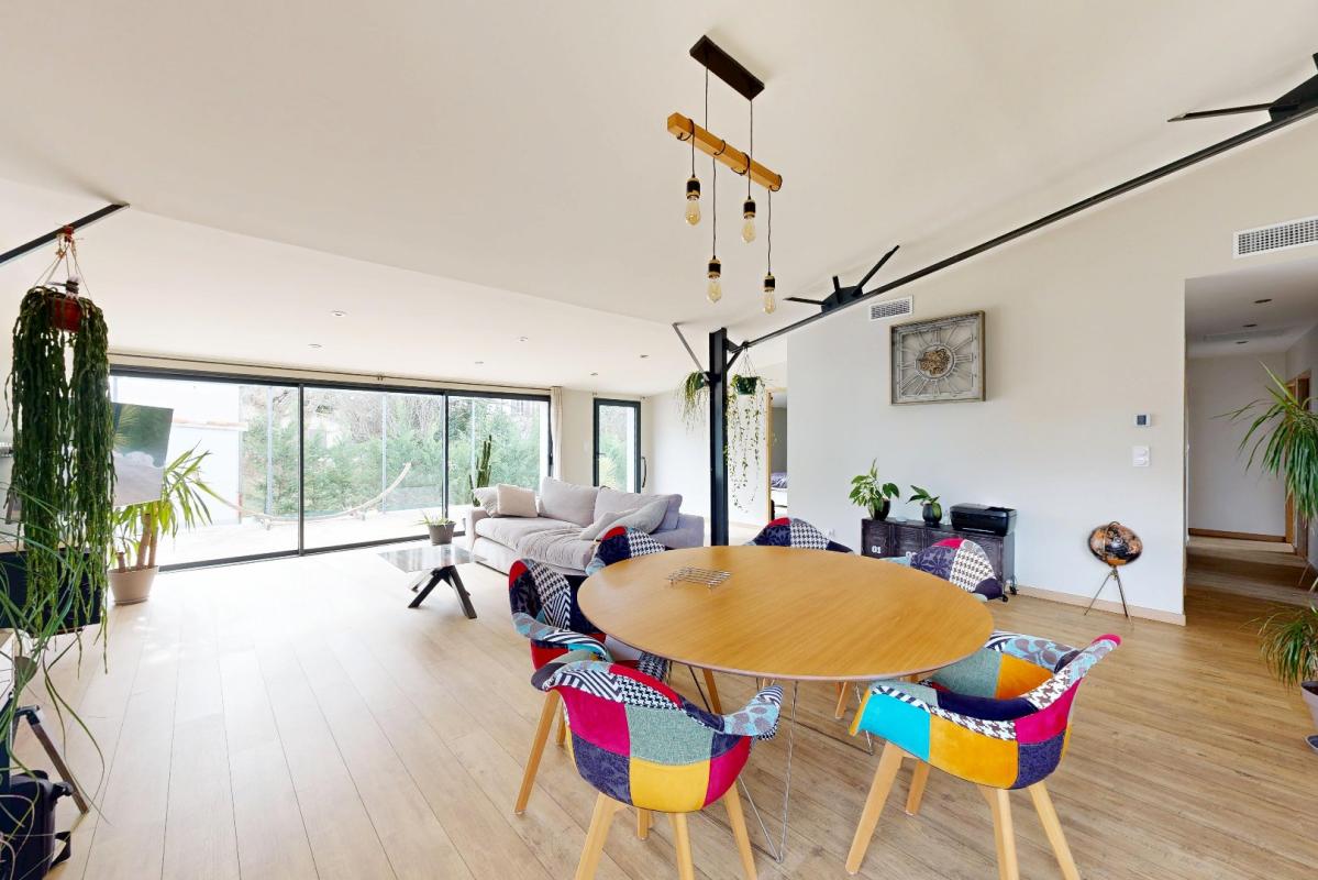 4 bedroom maison in Malemort Du Comtat, Vaucluse, France