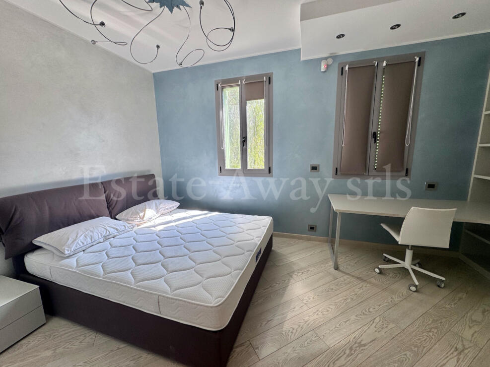 EM1336 Villa with pool and sea view in Bordighera – elegance, comfort, and privacy just minutes from the center