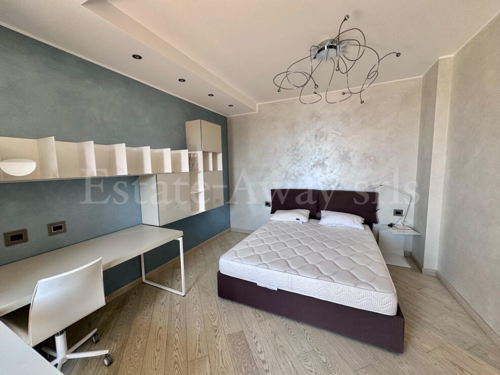 EM1336 Villa with pool and sea view in Bordighera – elegance, comfort, and privacy just minutes from the center