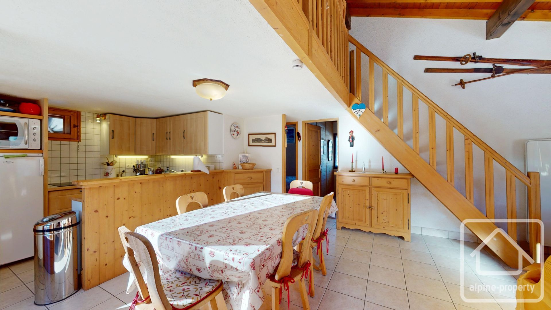 Charming Standalone 2 Bedroom Chalet In Traditional L’Ételley On A 1,262 M² Plot, Ski-bus Access To The Grand Massif, Scope To Extend And Modernise, Just 2 Km From Samoëns – BOSTANSAM