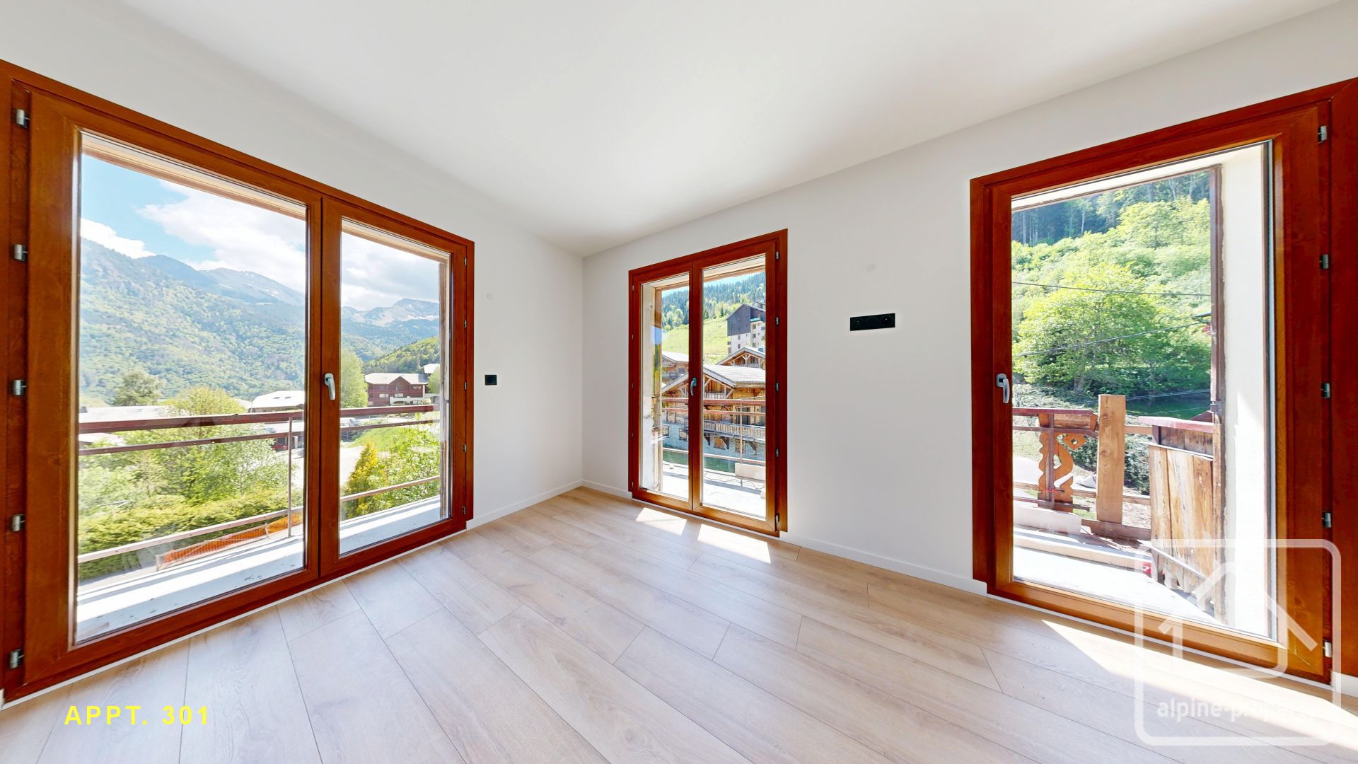 3 Bedroom Apartments In A Residence Of 18 Quality Apartments, With Outdoor Space, Parking And Cave, Within Easy Walking Distance Of The Ski Lifts. – FLORINET4