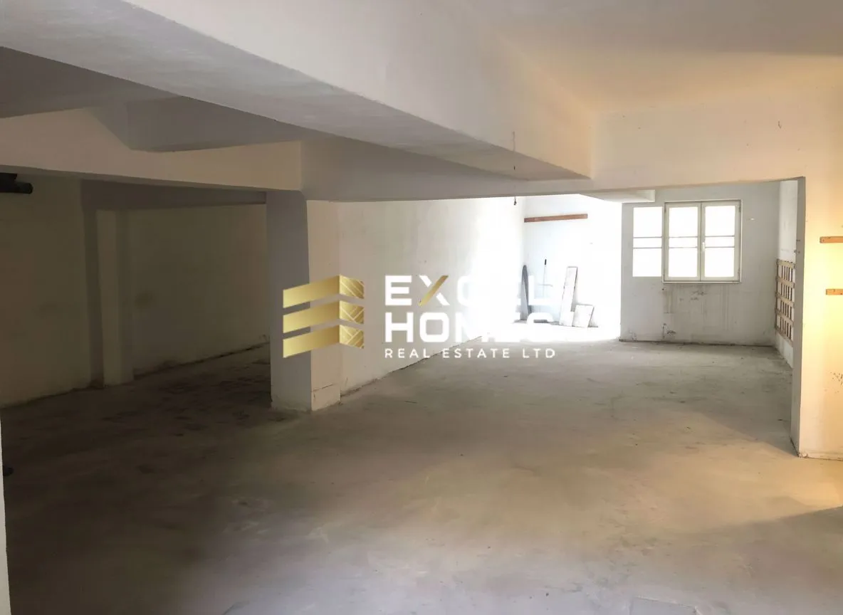 Garage in Msida, Malta – 67343