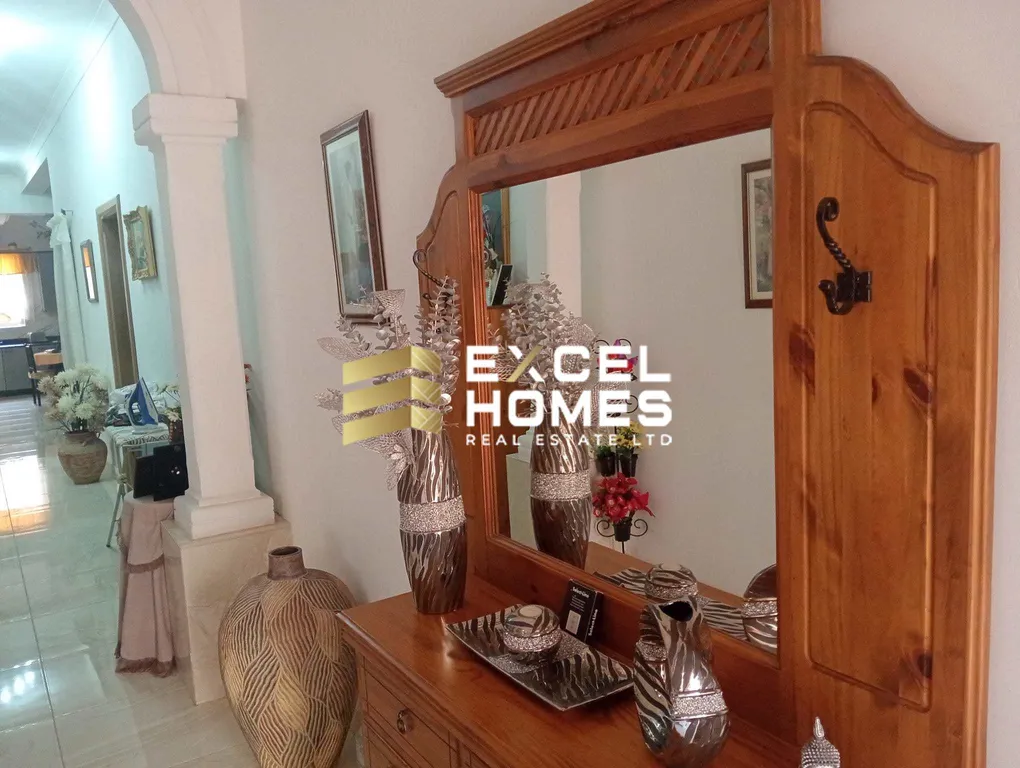 3 bedroom Maisonette in Birzebbugia, Malta – 67251