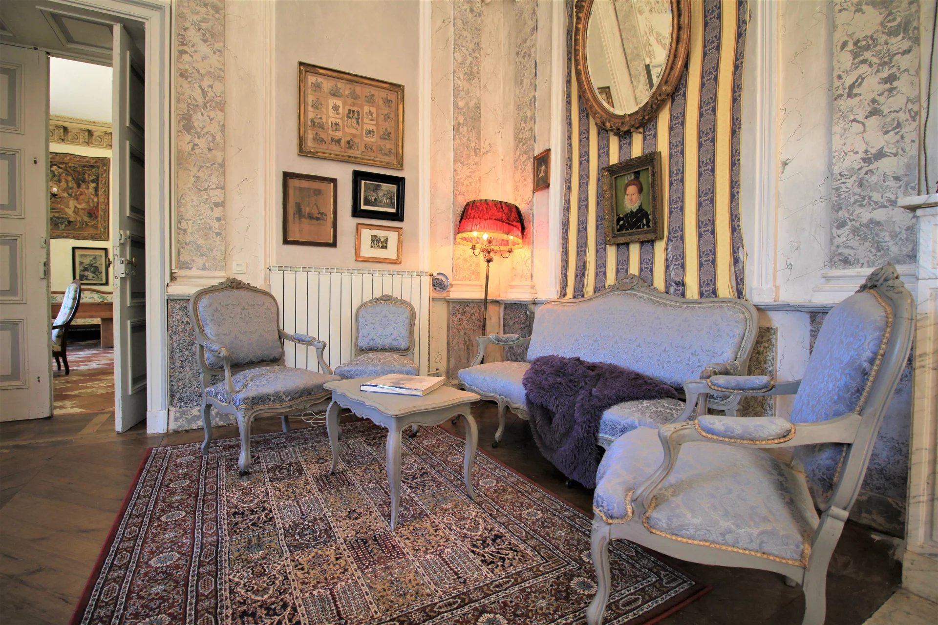 Magnificent 16th century chateau with chapel set in 2 hectares of parkland, Aquitaine – France – BVI84899