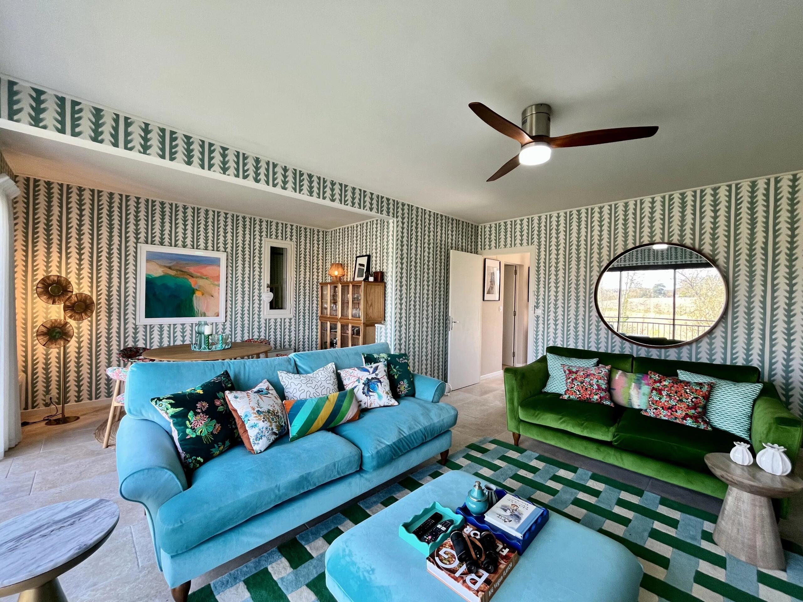 Elegant riverside home with pool and panoramic views, Aquitaine – France – BVI84390