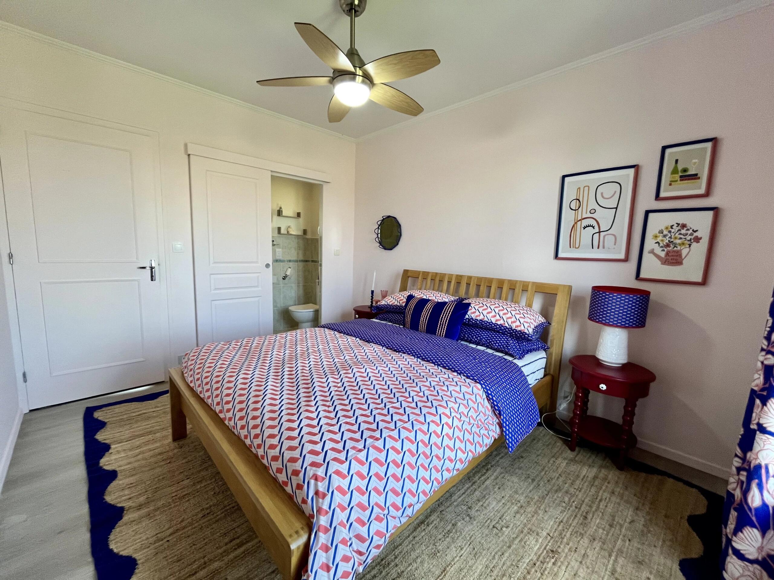 Elegant riverside home with pool and panoramic views, Aquitaine – France – BVI84390