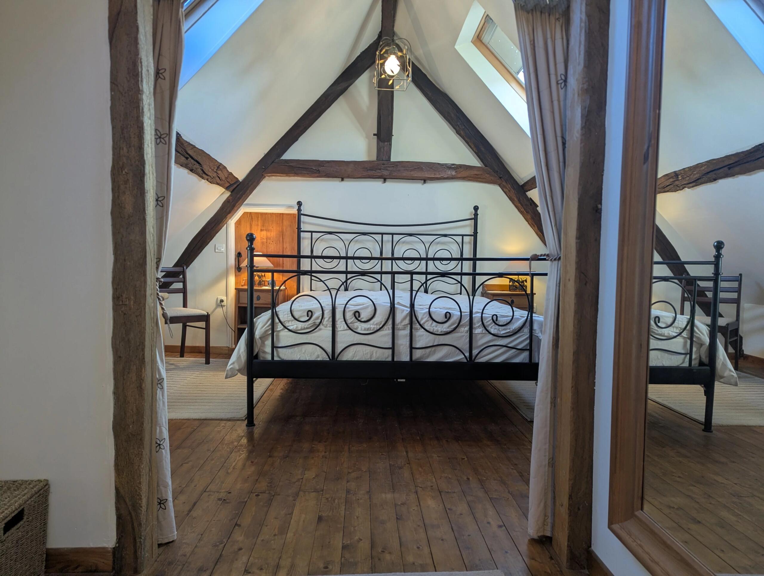 Beautiful, sunny three-bedroom village house located in Lignac (Indre), Centre – France – BVI84075