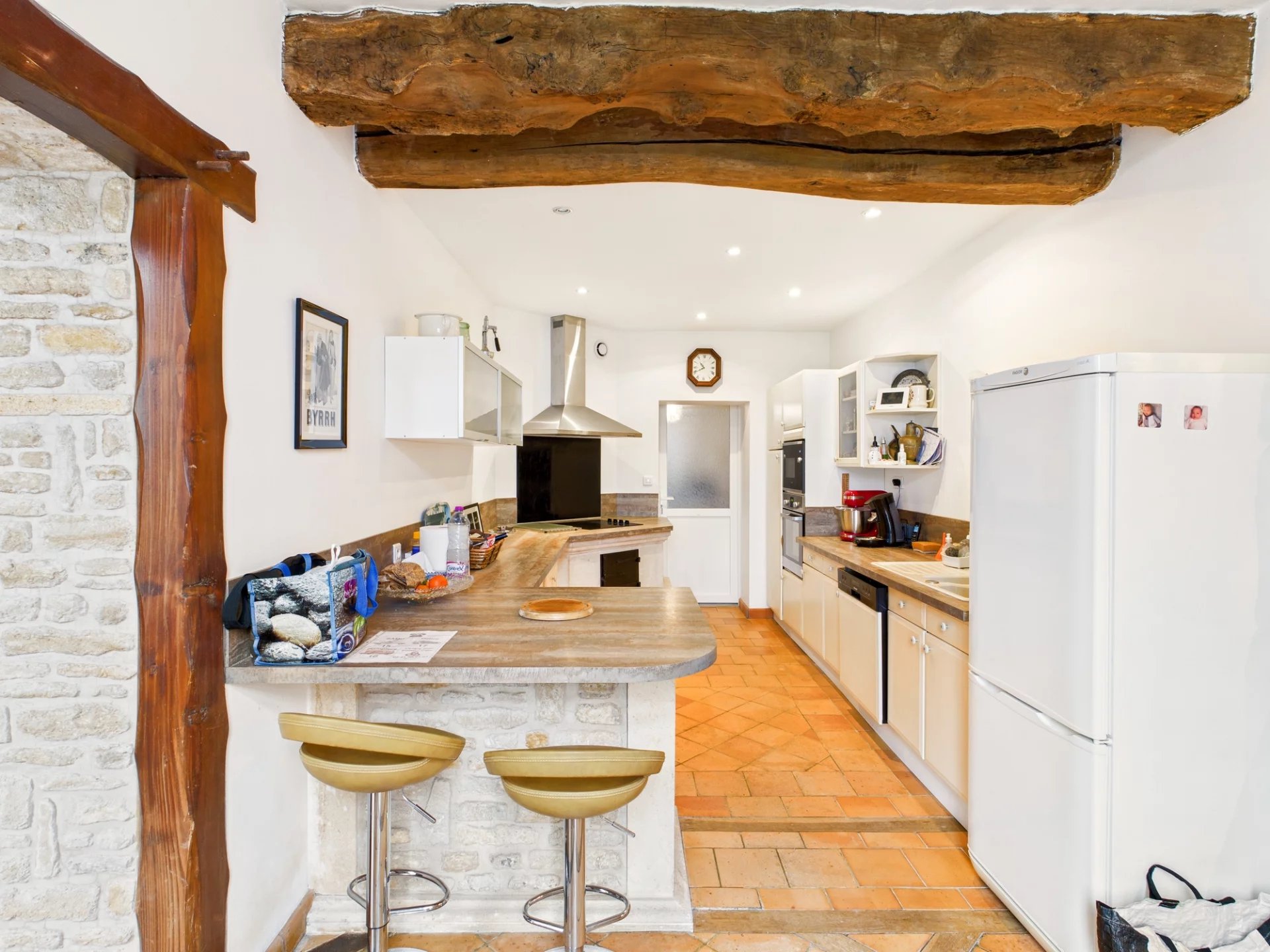 Large 4 bedroom charentais house, Poitou-Charentes – France – BVI83612