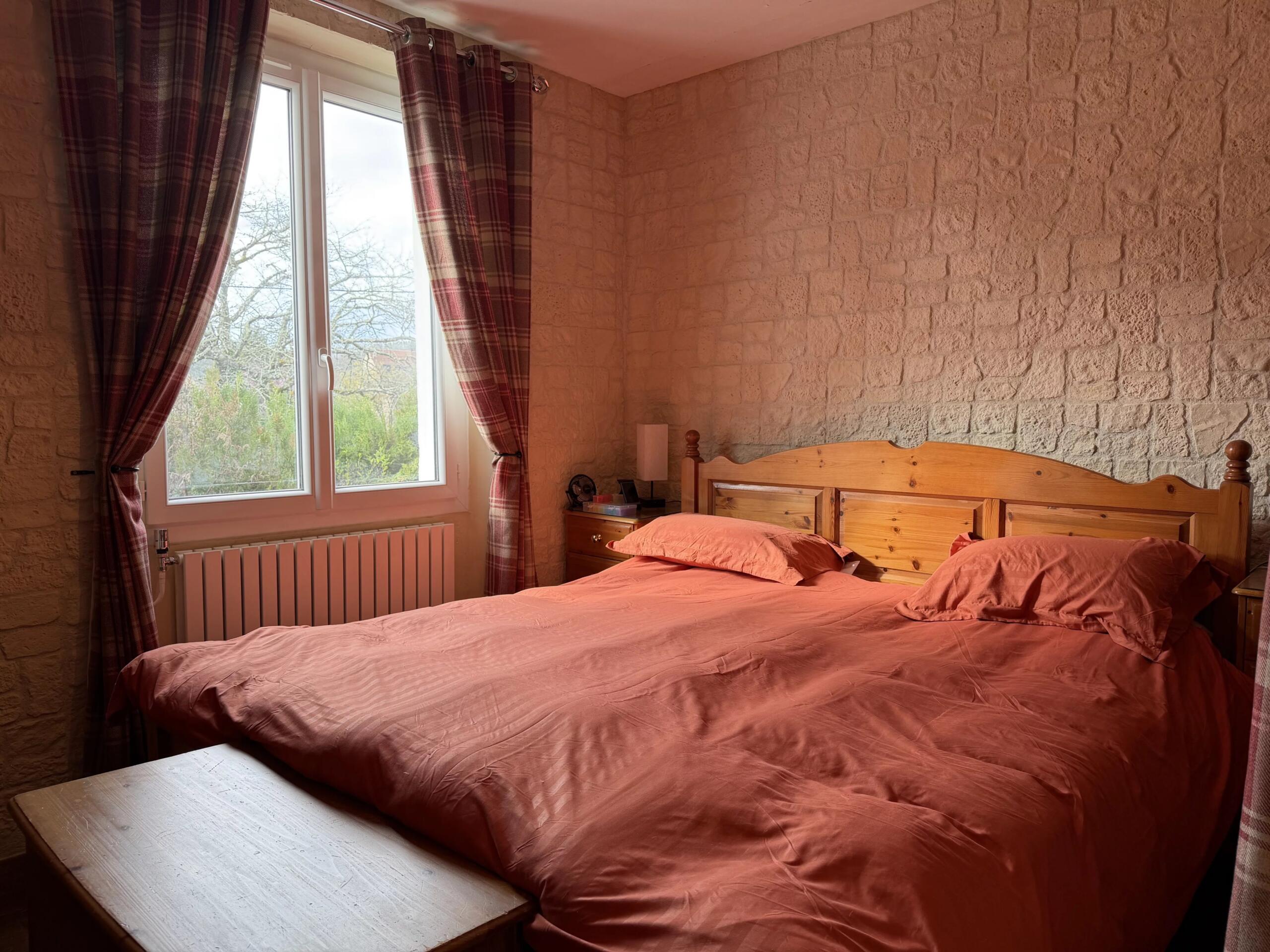 5-Bedroom Home in the Heart of Le Bugue, Aquitaine – France – BVI84346