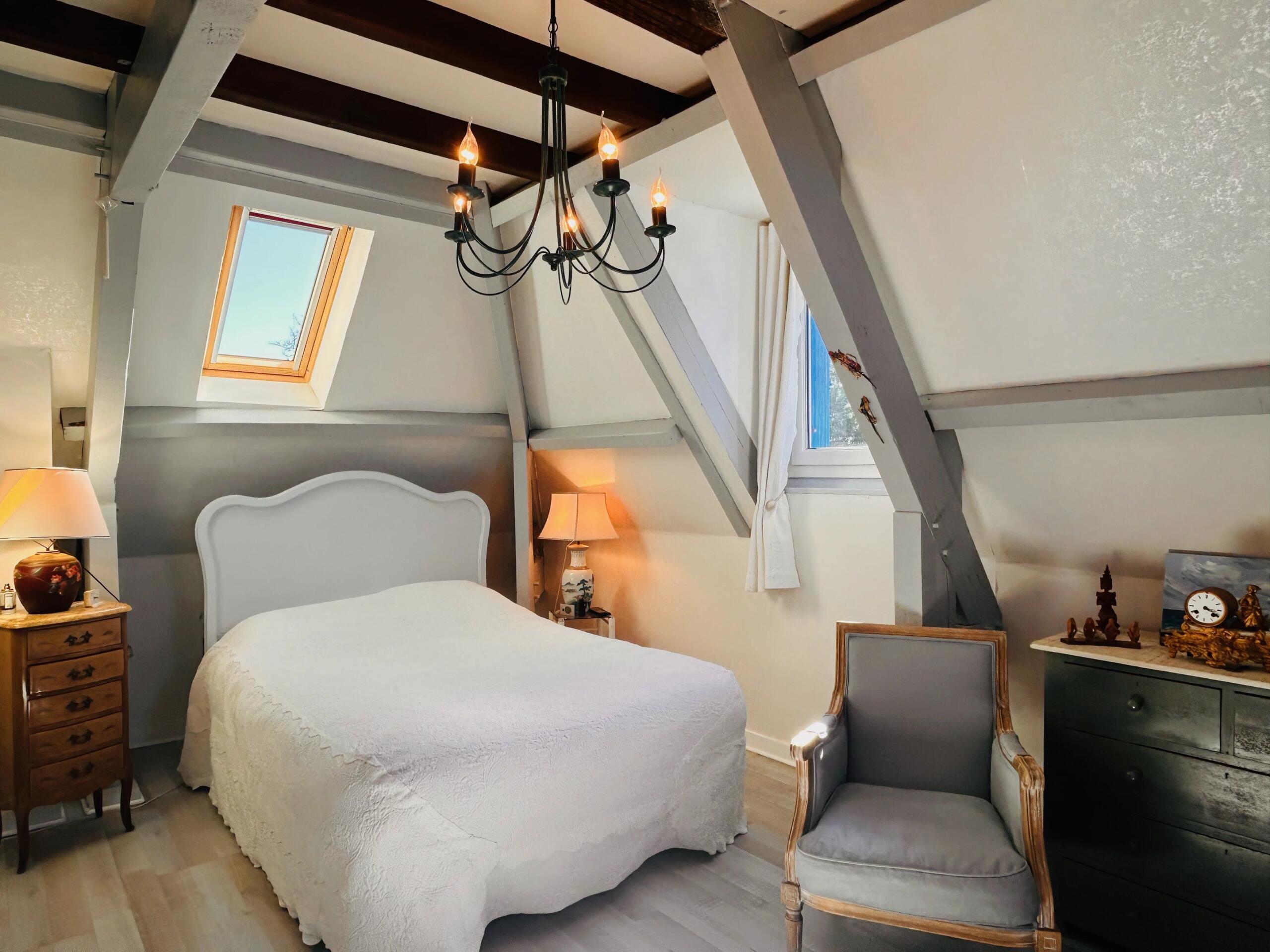 4 bed house with pool and guest annex within walking distance of Gourdon, Midi-Pyrénées – France – BVI84871