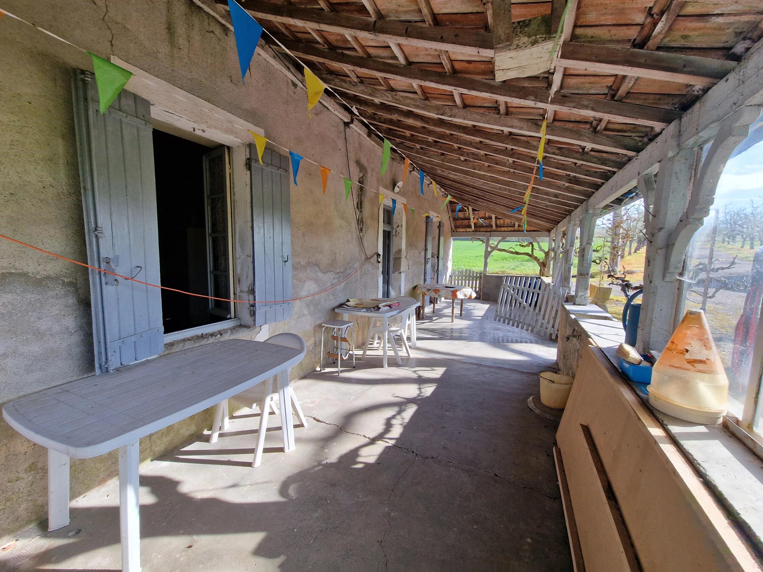 Charming French Farmhouse to Renovate with Huge Potential, Aquitaine – France – BVI84796