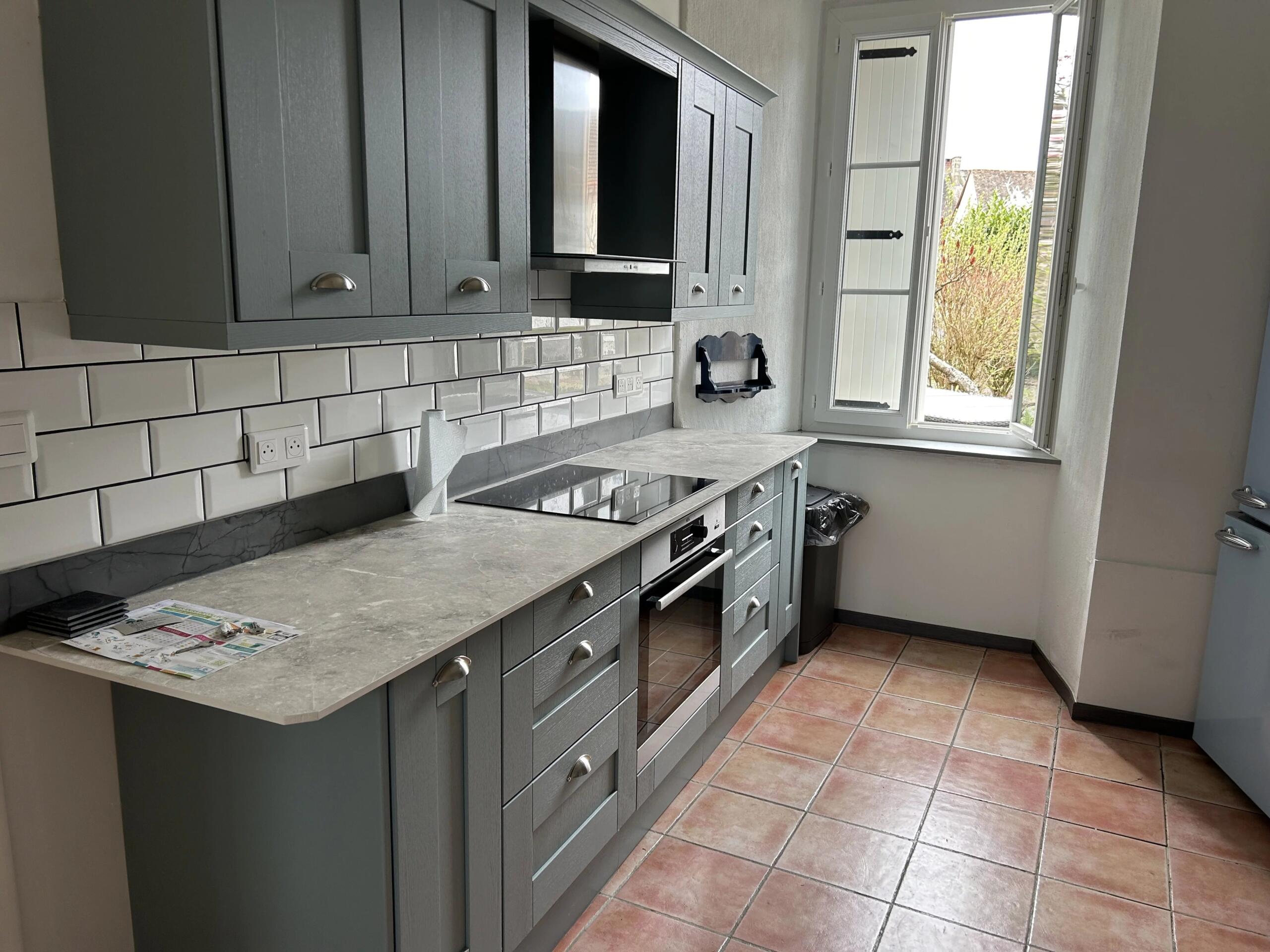 Six bedroom chateau style house in pretty town, Limousin – France – BVI84974