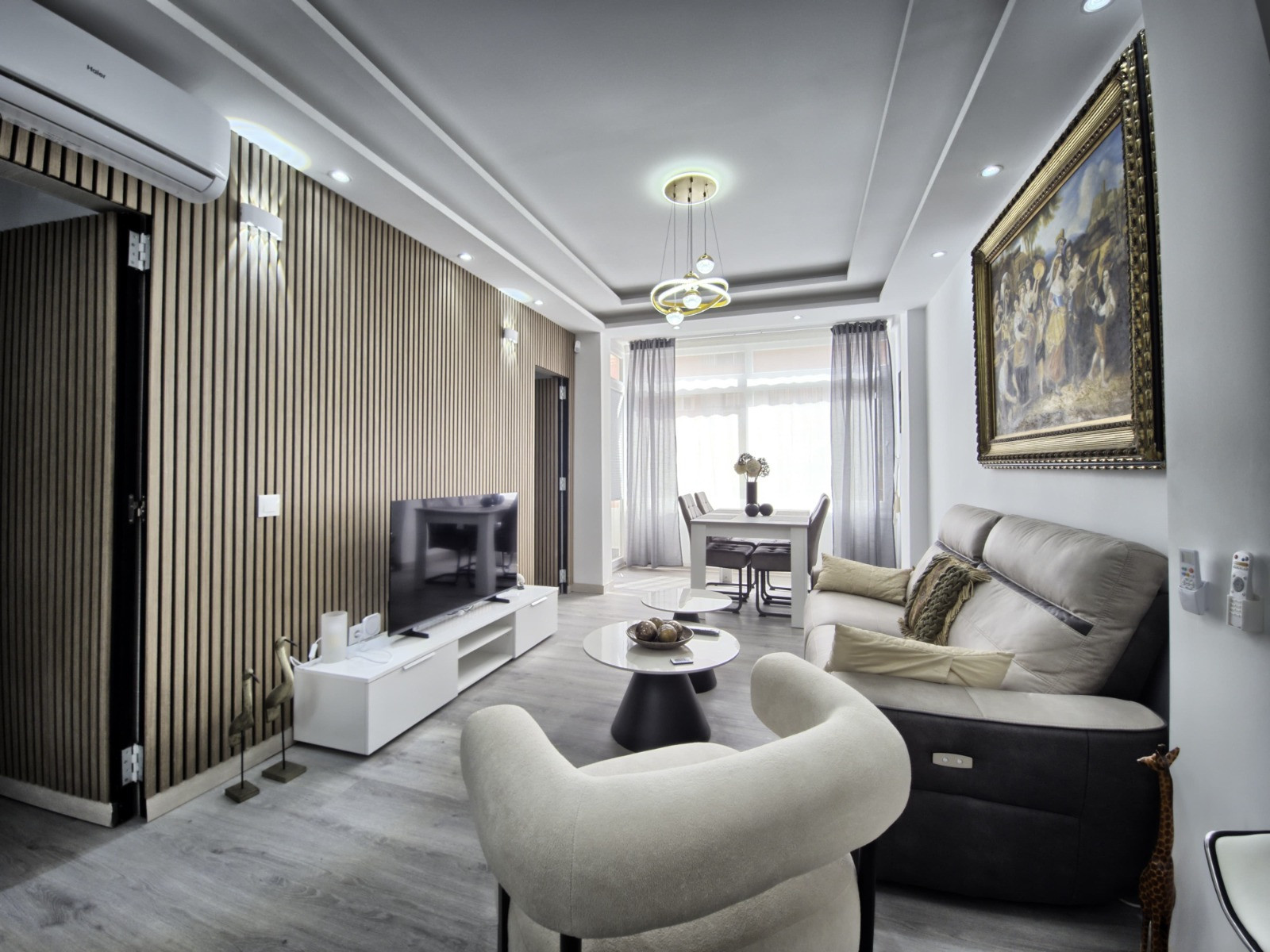 2 bedroom Apartment in Marbella, Malaga, Spain – 428-05305P