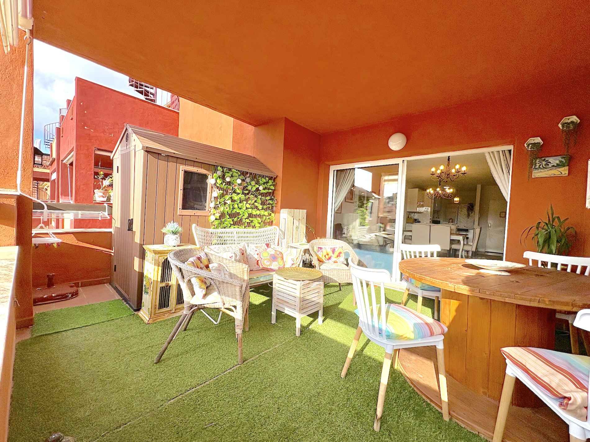 2 bedroom Apartment in Marbella, Malaga, Spain – 428-05350P