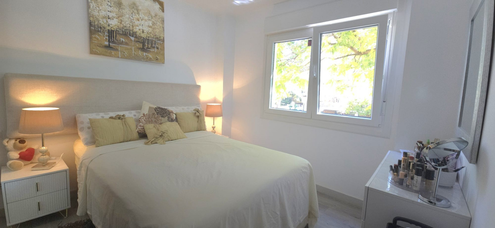 3 bedroom Apartment in Marbella, Malaga, Spain – 428-05351P