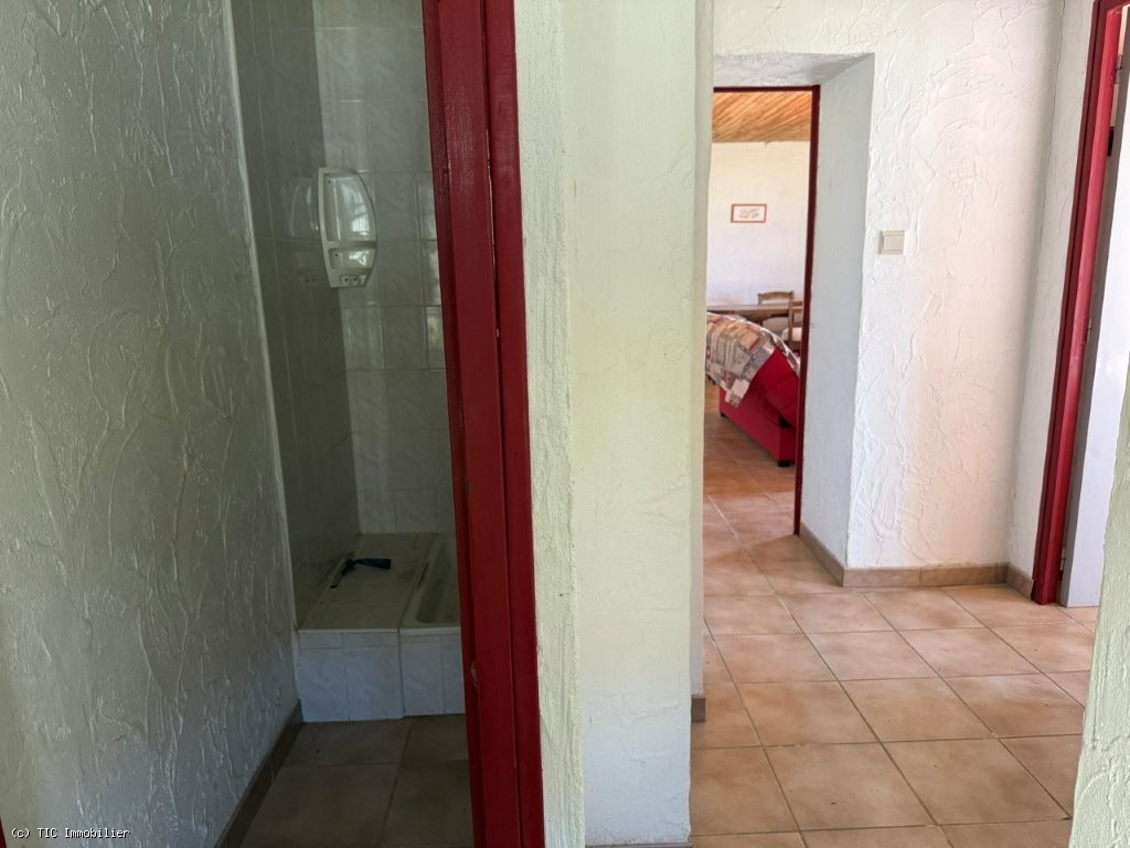 4 bedroom House in Civray, France – r7454