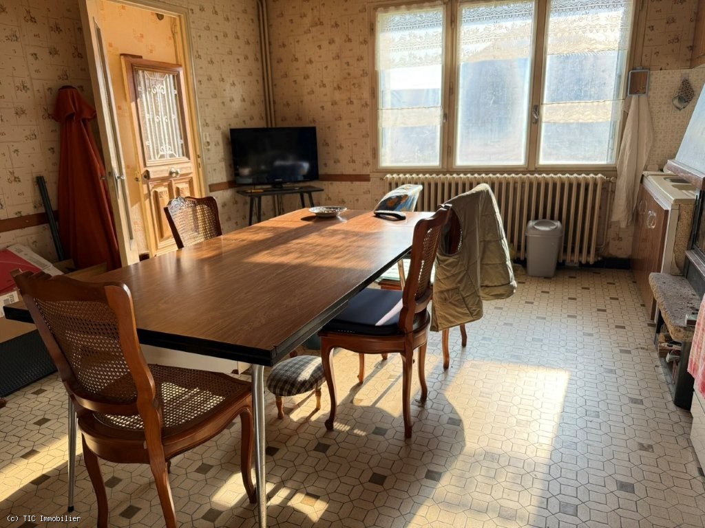 4 bedroom House in Villefagnan, France – r7446