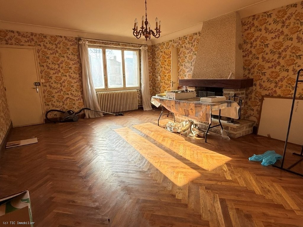 4 bedroom House in Villefagnan, France – r7446