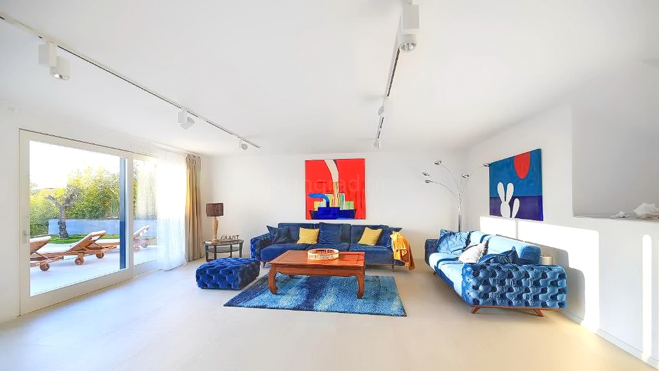 4 bedroom villa in Malinska-Dubašnica, Croatia – 103623