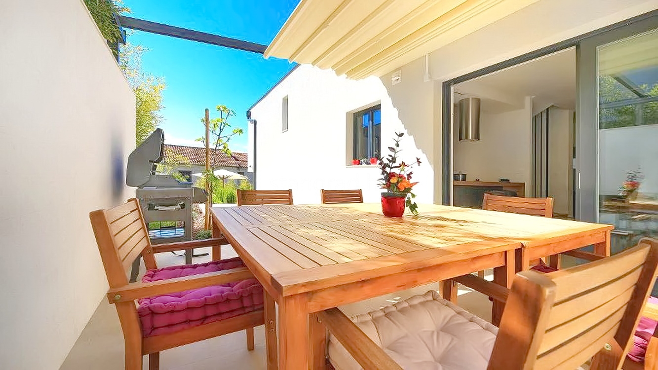 4 bedroom villa in Malinska-Dubašnica, Croatia – 103623