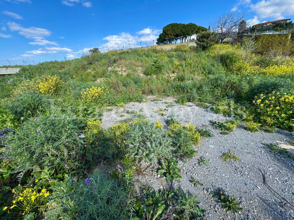 E1307 Land with Approved Project – Stunning Sea & French Riviera View