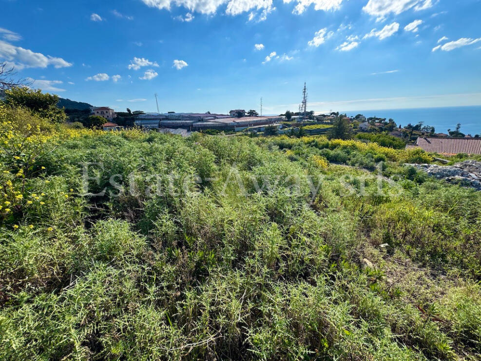 E1307 Land with Approved Project – Stunning Sea & French Riviera View