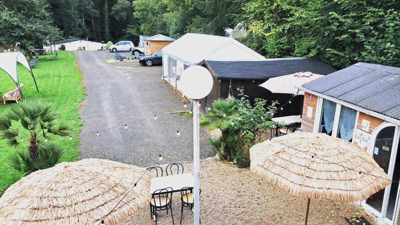 A privileged lifestyle in the heart of rural Normandy and a genuine entrepreneurial opportunity. Located in Souleuvre-en-Bocage