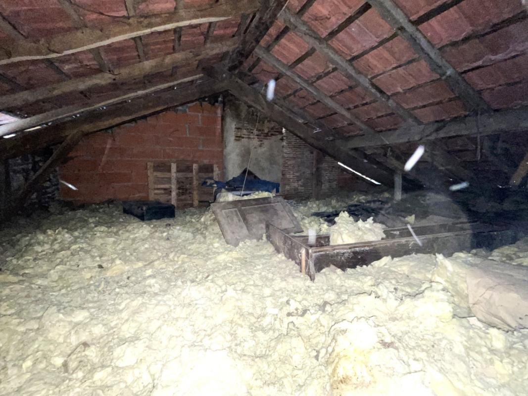 2 bedroom maison in Saint Constant, Cantal, France