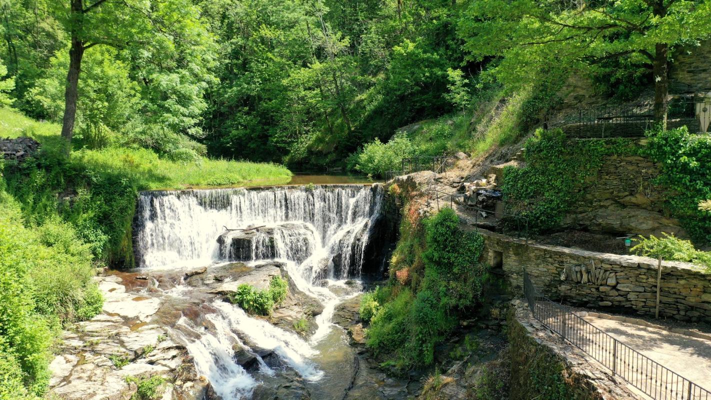 5 bedroom moulin in Coupiac, Aveyron, France