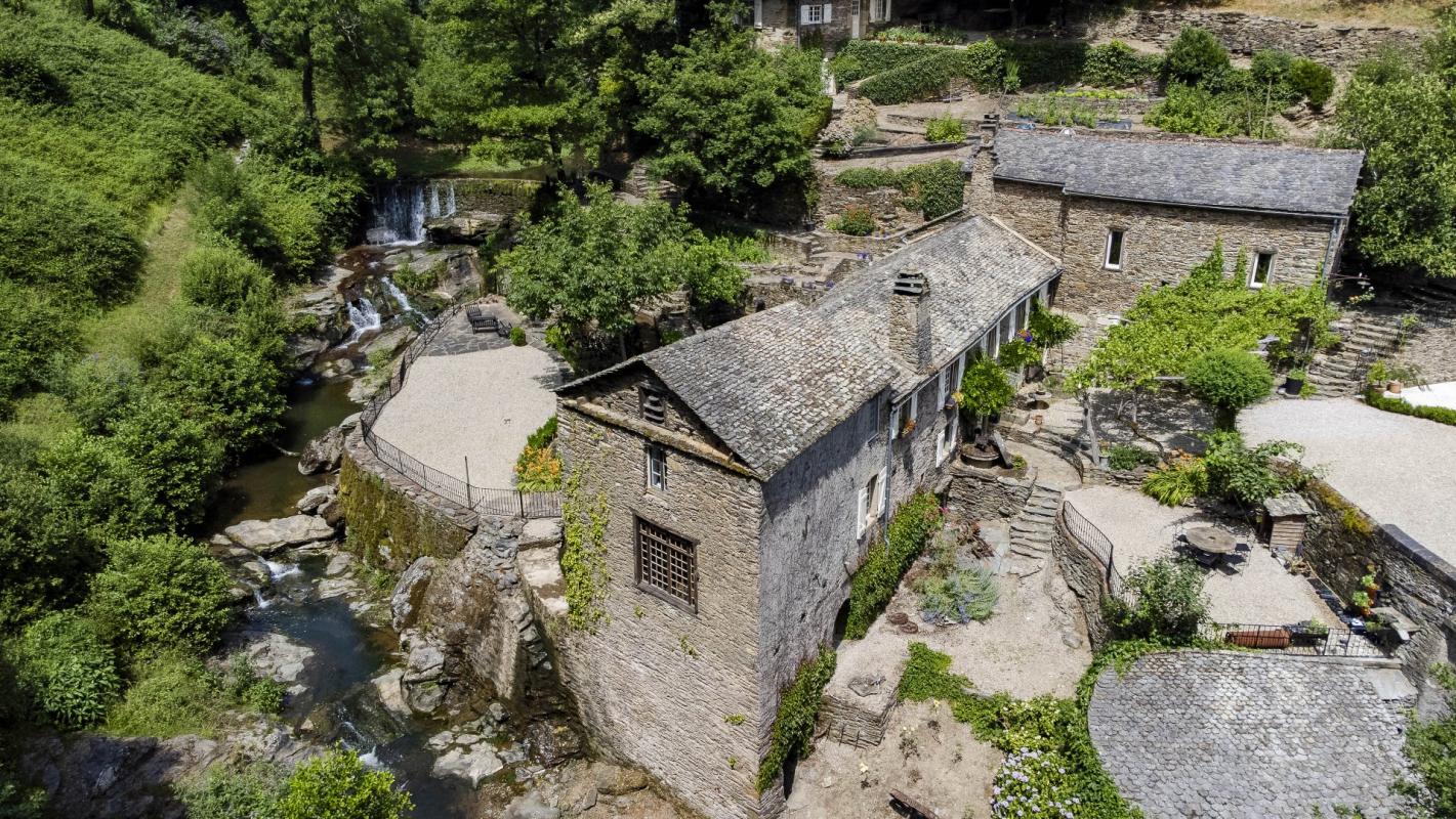 5 bedroom moulin in Coupiac, Aveyron, France