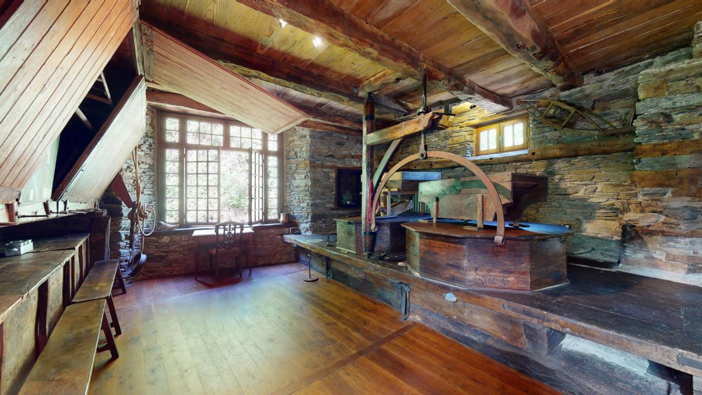 5 bedroom moulin in Coupiac, Aveyron, France