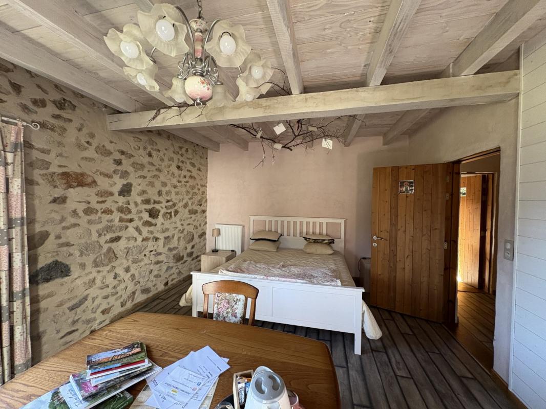 7 bedroom maison in Bar, Corrèze, France